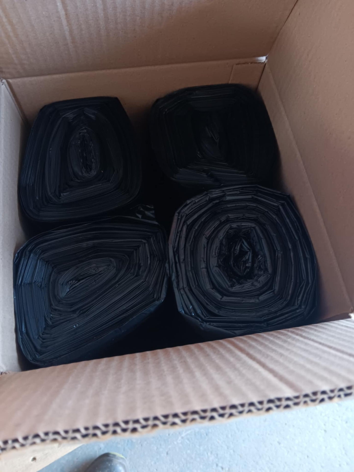 90L Heavy-Duty (Black) Refuse Sacks – 200 Per Case | CHSA Certified | 15kg Capacity