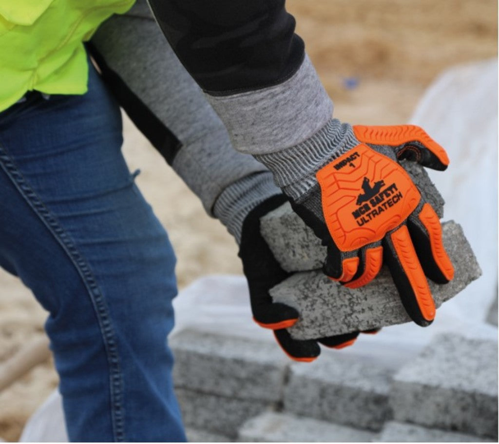 (1) IMPACT - 13g CUT D - Touchscreen compatible - Nitrile Foam Palm Coated Gloves