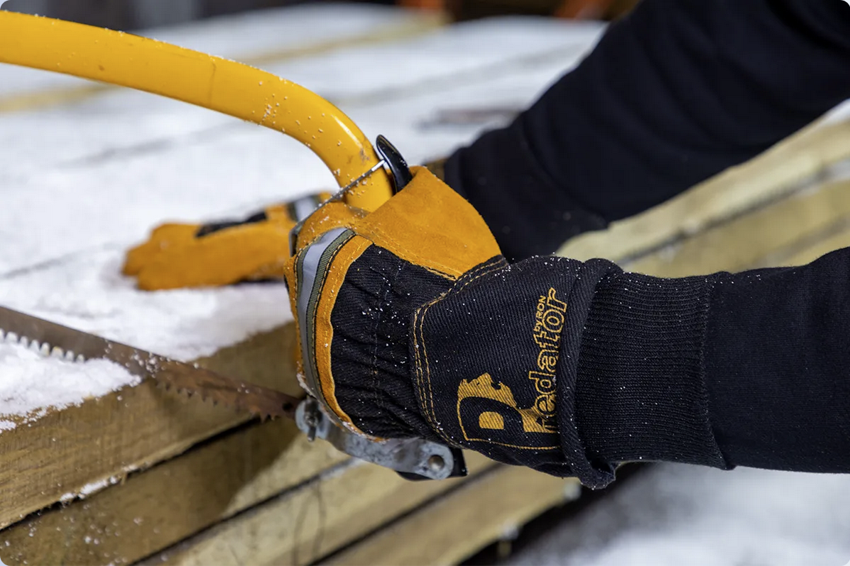 Predator WINTER POWER Rigger | Gold – Supreme Quality Split Leather Rigger Gloves