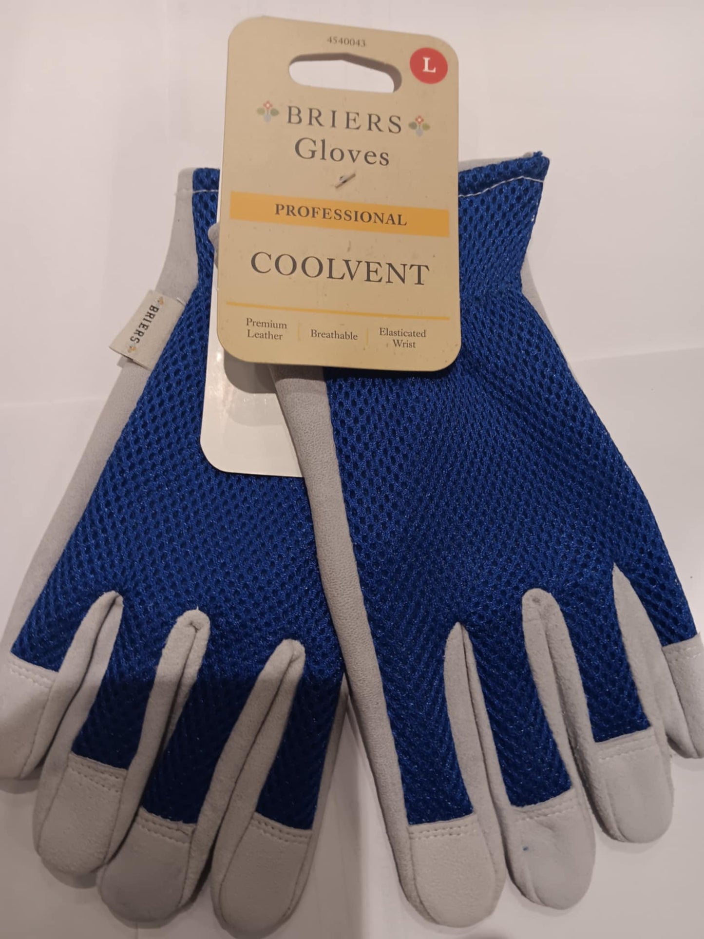 CoolVent Thornproof & Puncture Resistant Professional Gardening Gloves - Pink (S7) / Green (M8) / Blue (L9)