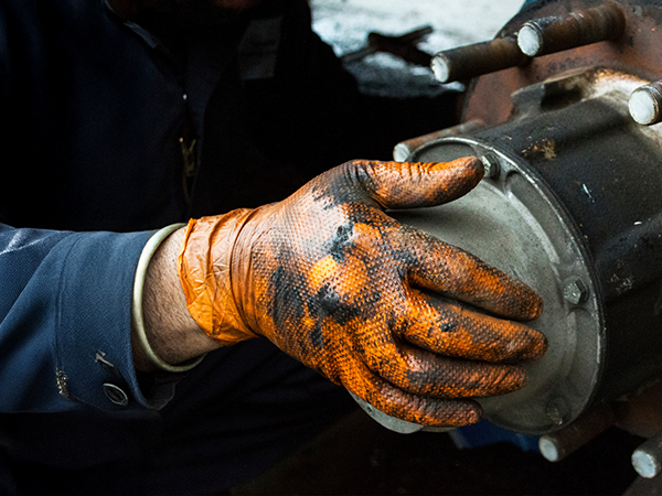 Stealth Grip - 8mil - ORANGE - Heavy Duty Disposable Nitrile Gloves